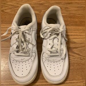Nike Air Force 1, Size 2Y